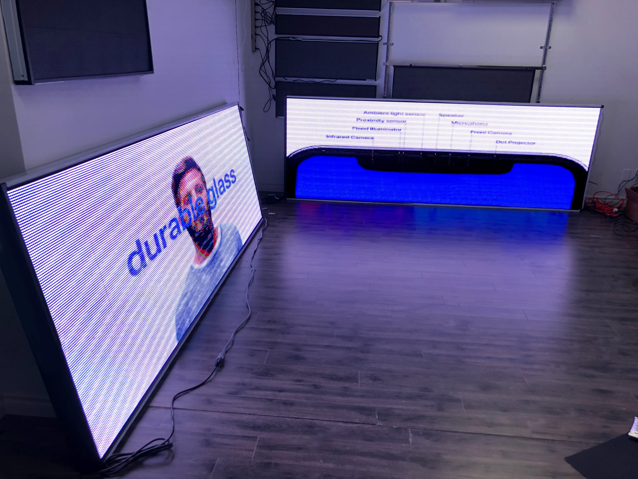 40 x 78 inch Ultra-bright Full Video Color Programmable LED Sign for Store Windows
